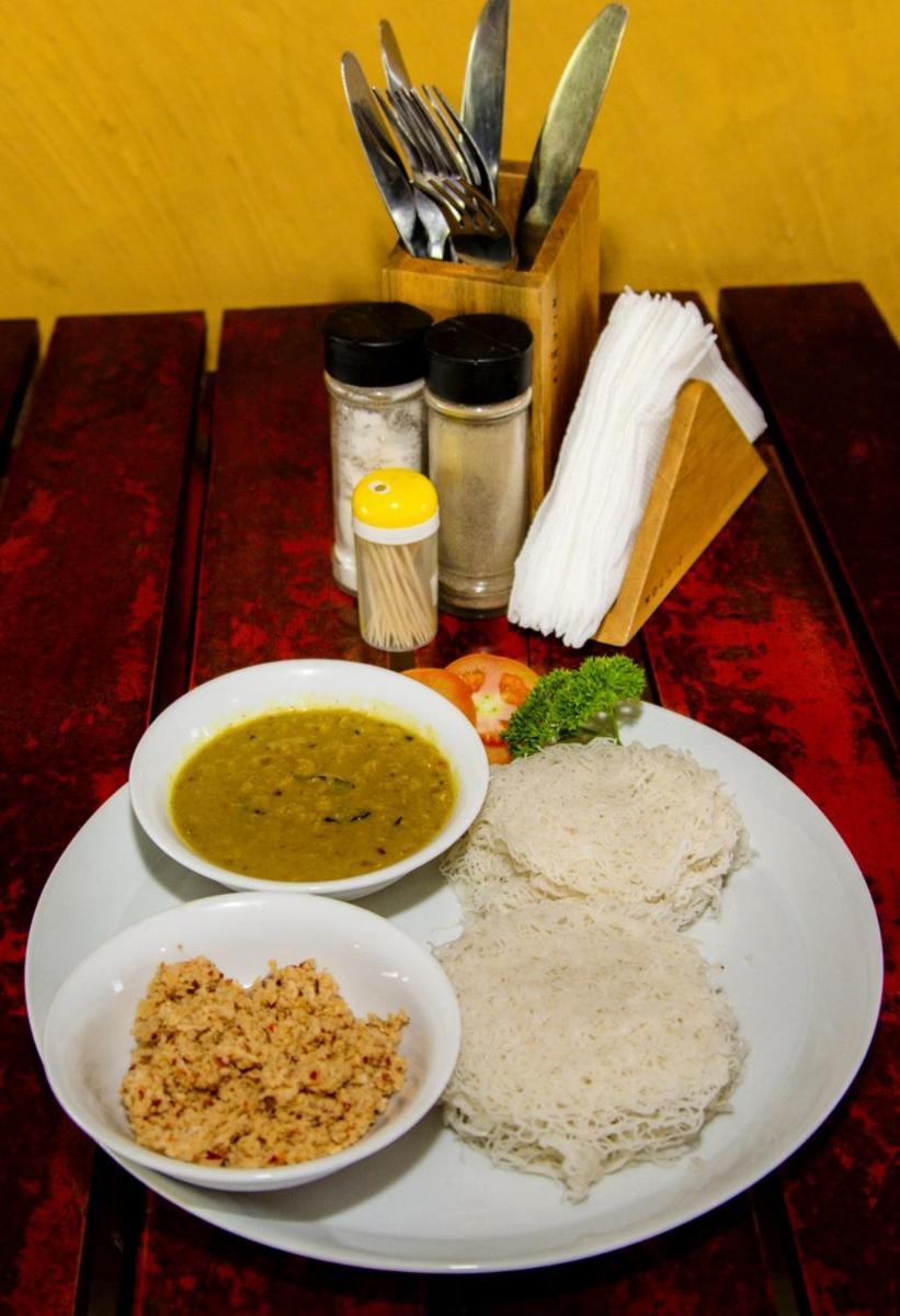 Coconut Style Restaurant & Milinda Guest Hotell Unawatuna Exteriör bild
