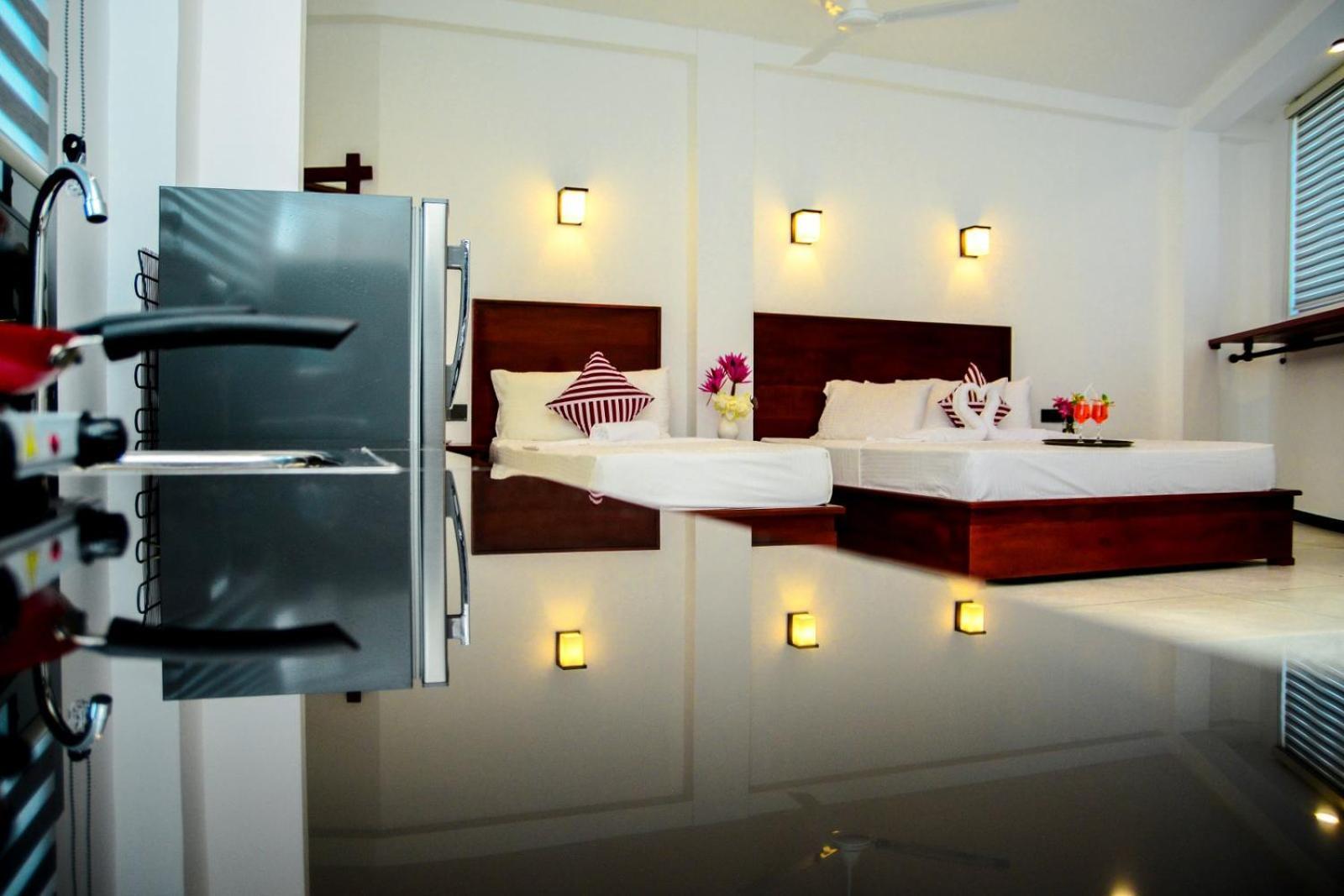 Coconut Style Restaurant & Milinda Guest Hotell Unawatuna Exteriör bild